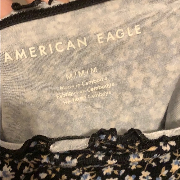 AMERICAN EAGLE FLORAL TOP - Picture 3 of 3